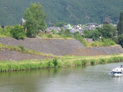 Un mur de souténement