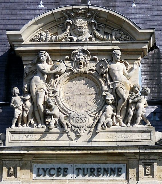 Fronton du collège Turenne de Sedan