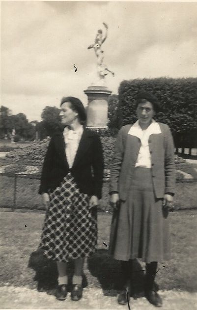 Maria et Blanche dans les années 50